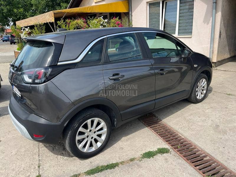Opel Crossland X  1.5