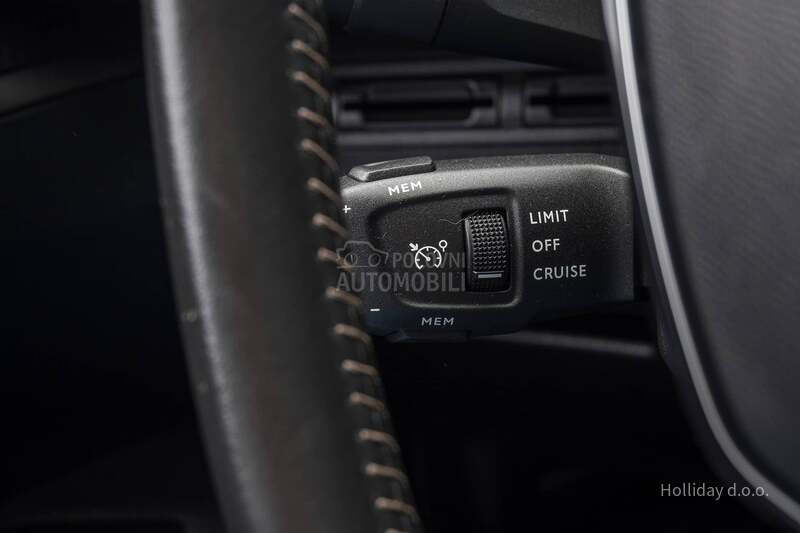 Peugeot 3008 1.2PureTech Active