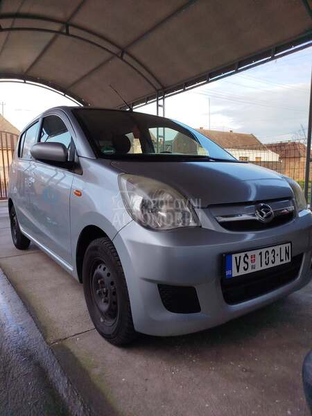 Daihatsu Cuore 1.0