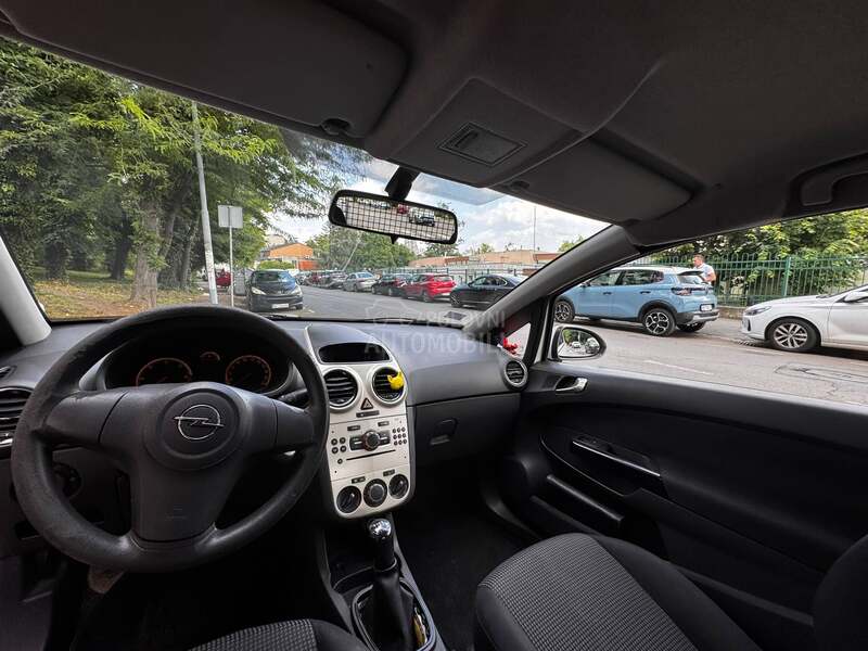 Opel Corsa D Van