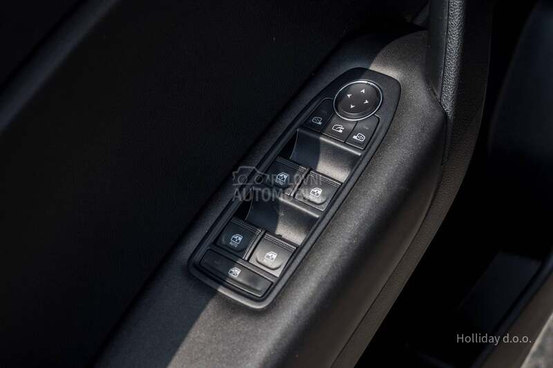 Renault Captur 1.0TCE TNG NavLed