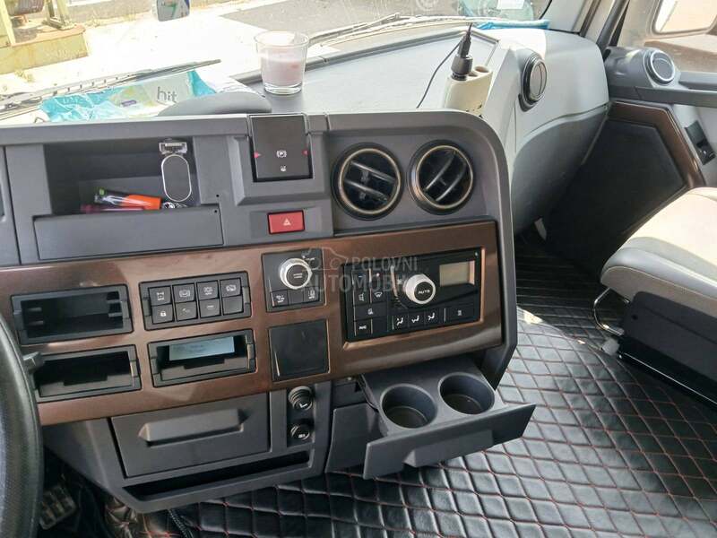 Renault T430 lowliner