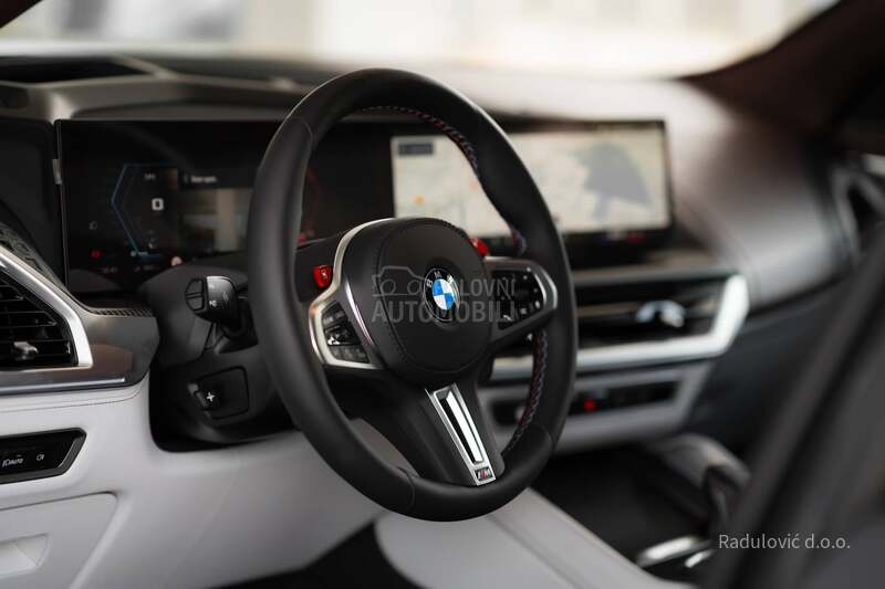 BMW XM 50e