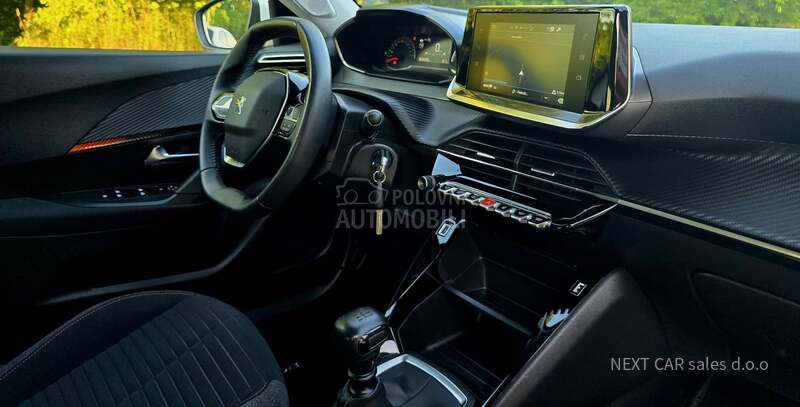 Peugeot 2008 1.5 HDI NAV.LED