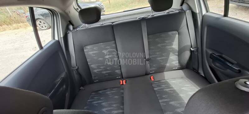 Opel Corsa D 1.2 BENC TTOOPP