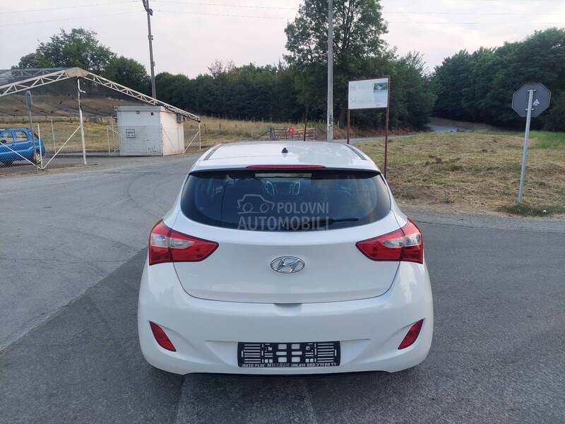 Hyundai i30 1,4b