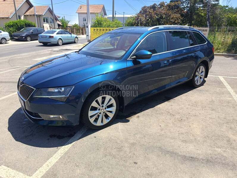 Škoda Superb 