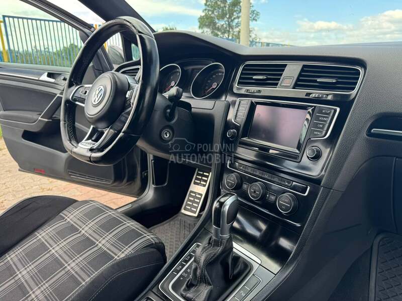 Volkswagen Golf 7 2.0 gtd dsg