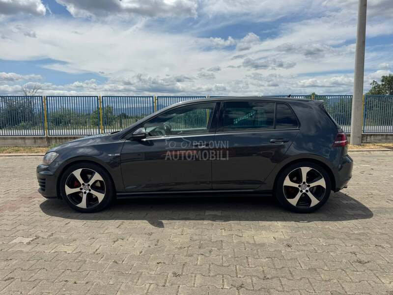 Volkswagen Golf 7 2.0 gtd dsg