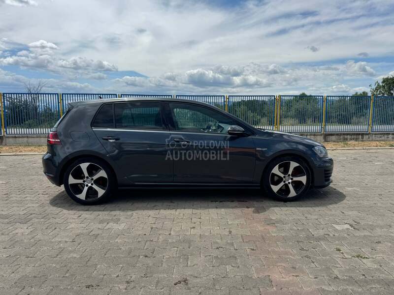 Volkswagen Golf 7 2.0 gtd dsg