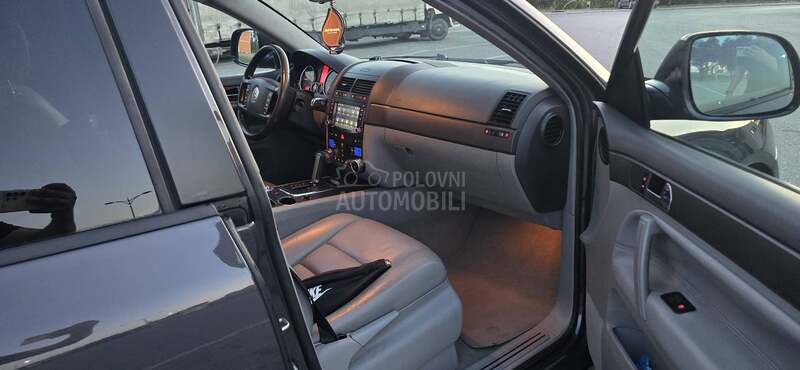 Volkswagen Touareg 2.5 TDI N O V