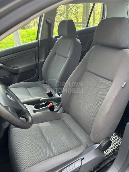Volkswagen Golf 5 