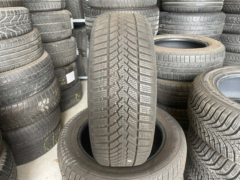 Semperit 205/55 R16 Zimska