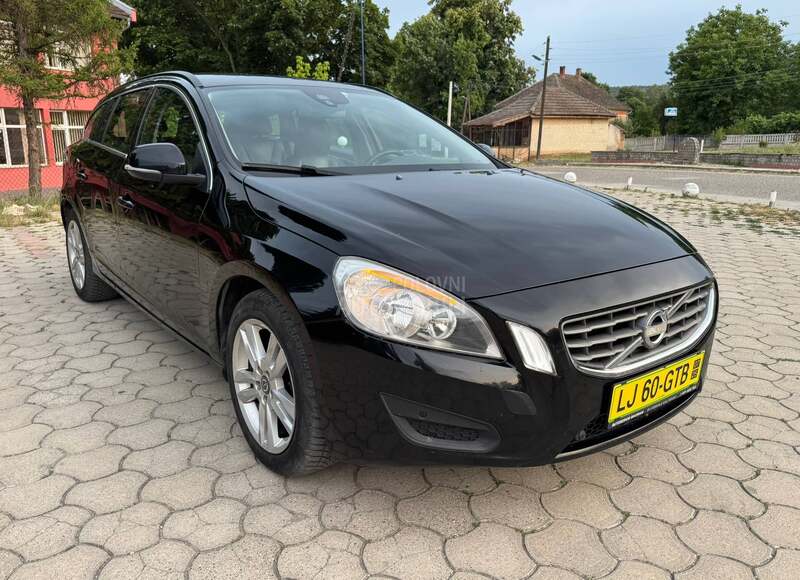 Volvo V60 2.0 5 cilindra