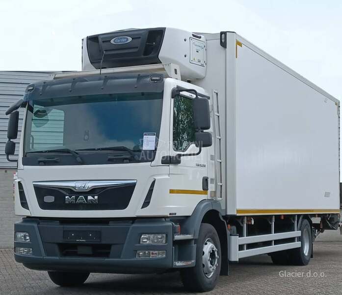 MAN 15.250 / 6.7m / LIFT