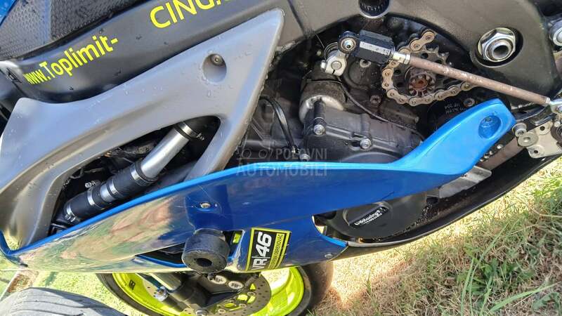 Yamaha r6