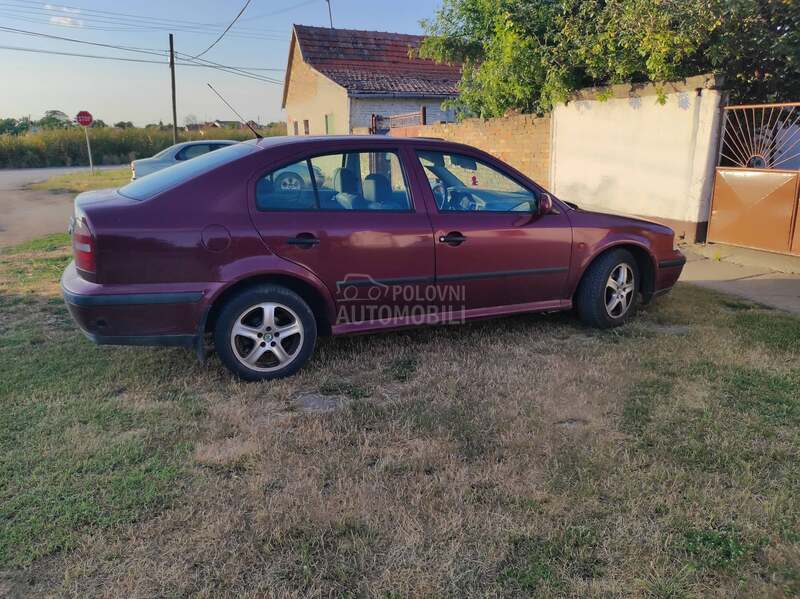 Škoda Octavia 1.8