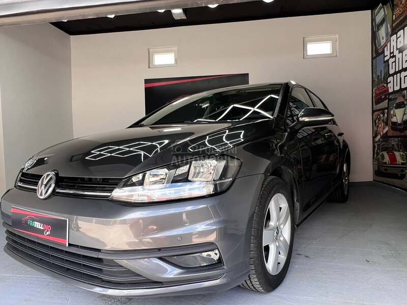 Volkswagen Golf 7 PLUS TSI