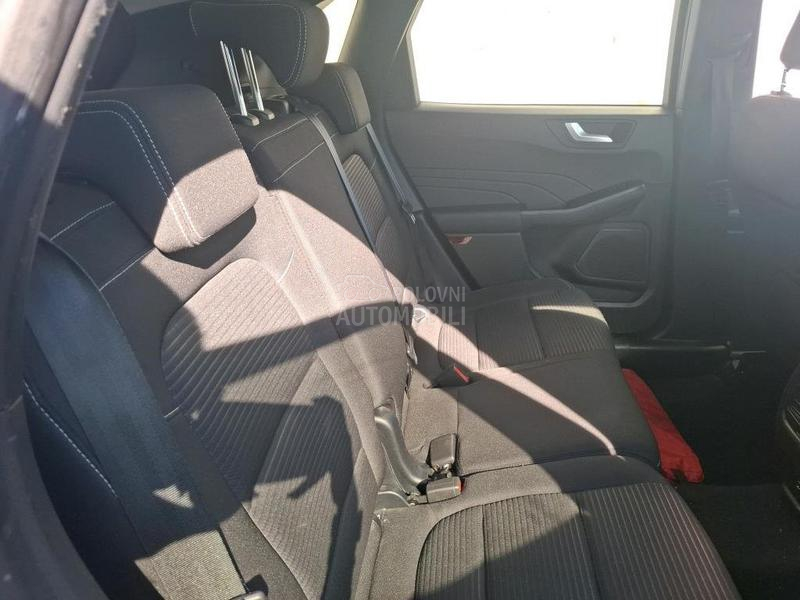 Ford Kuga Titanium Powershift