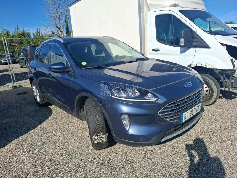 Ford Kuga Titanium Powershift