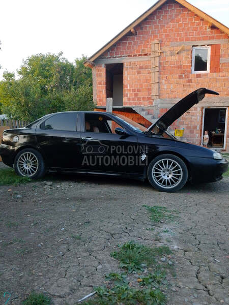 Alfa Romeo 156 