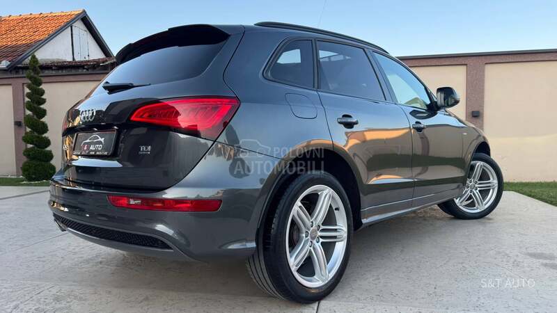 Audi Q5 R E Z E R V I S A N