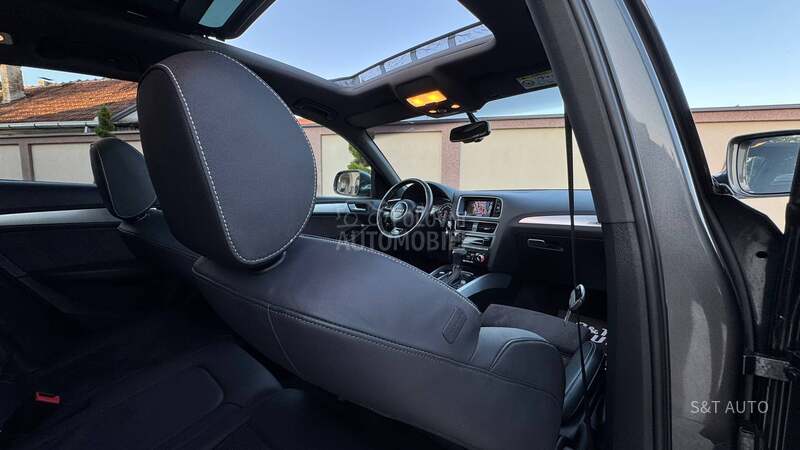Audi Q5 R E Z E R V I S A N