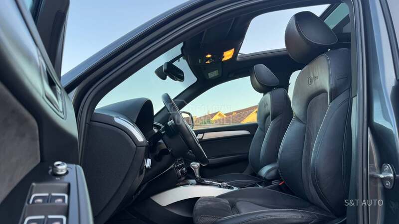 Audi Q5 R E Z E R V I S A N