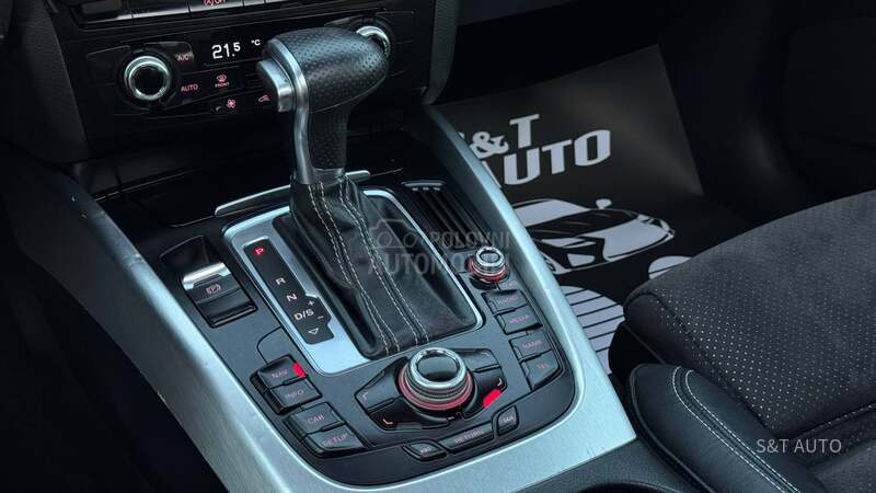 Audi Q5 R E Z E R V I S A N