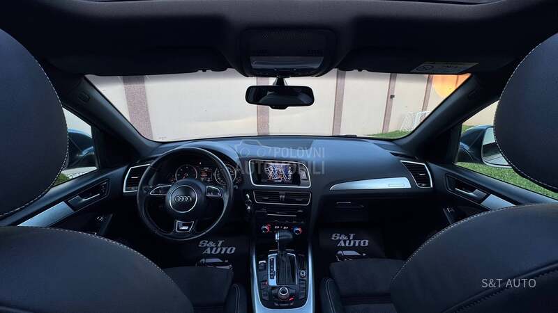 Audi Q5 R E Z E R V I S A N