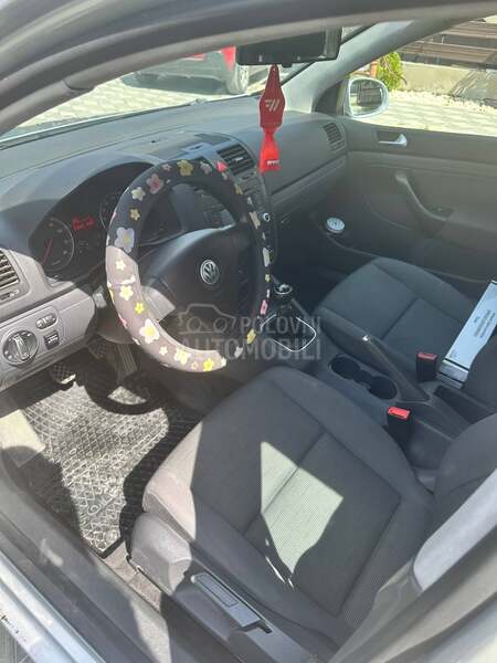 Volkswagen Golf 5 