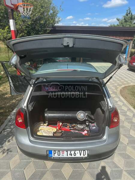 Volkswagen Golf 5 