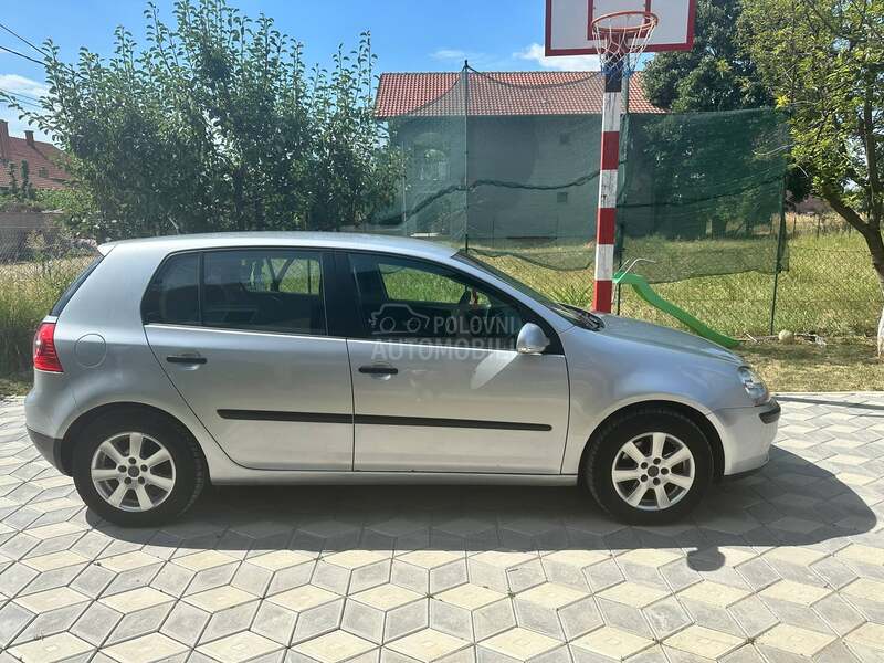 Volkswagen Golf 5 