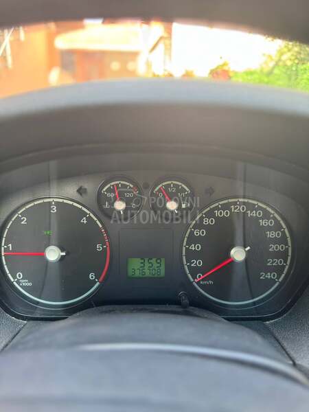 Ford Focus 1.6 tdci