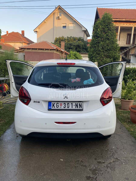 Peugeot 208 1.2