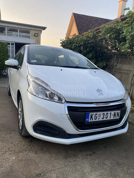 Peugeot 208 1.2
