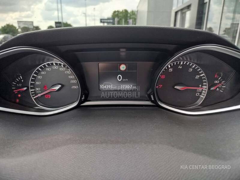 Peugeot 308 1.2 ACTIVE BUSINESS