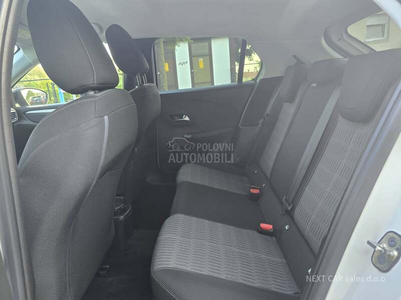 Opel Corsa F 1.2 BLACK EDITION
