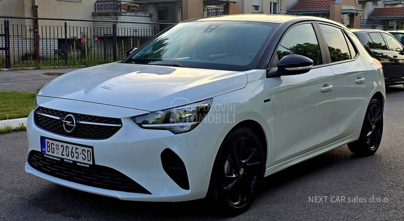 Opel Corsa F 1.2 BLACK EDITION
