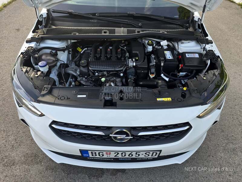 Opel Corsa F 1.2 BLACK EDITION