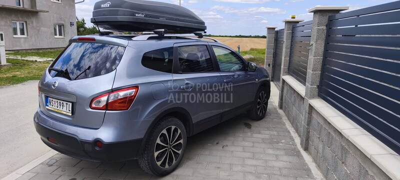 Nissan Qashqai + 2 