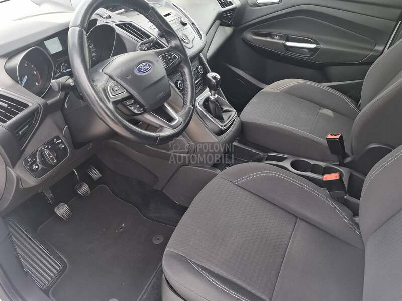 Ford Grand C-Max 1.5 TDCI
