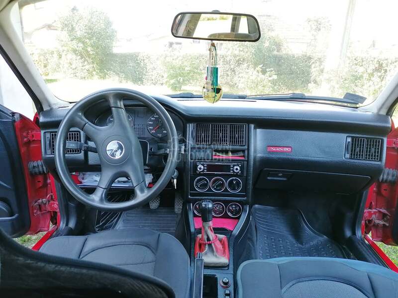 Audi 80 