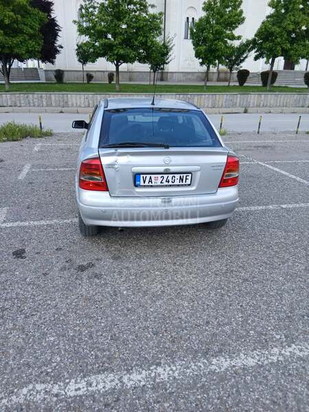 Opel Astra G 