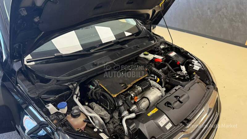 Peugeot 308 //1.6 HDI//N.AVI/FUL