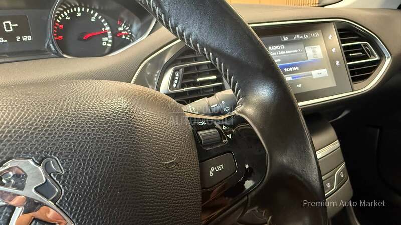 Peugeot 308 //1.6 HDI//N.AVI/FUL