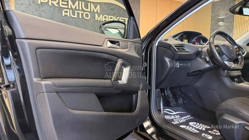 Peugeot 308 //1.6 HDI//N.AVI/FUL