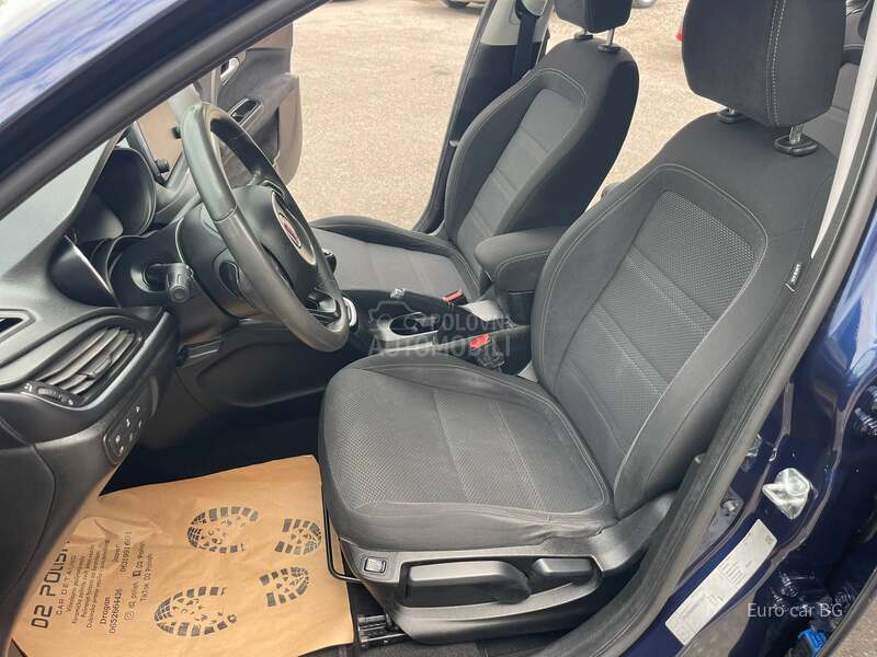 Fiat Tipo L E D  N A V I