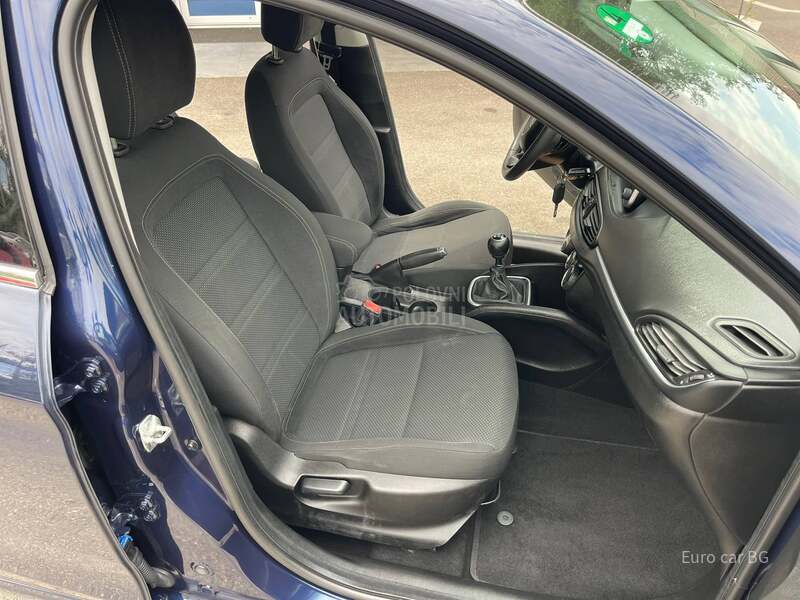 Fiat Tipo L E D  N A V I