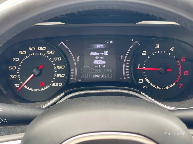 Fiat Tipo L E D  N A V I